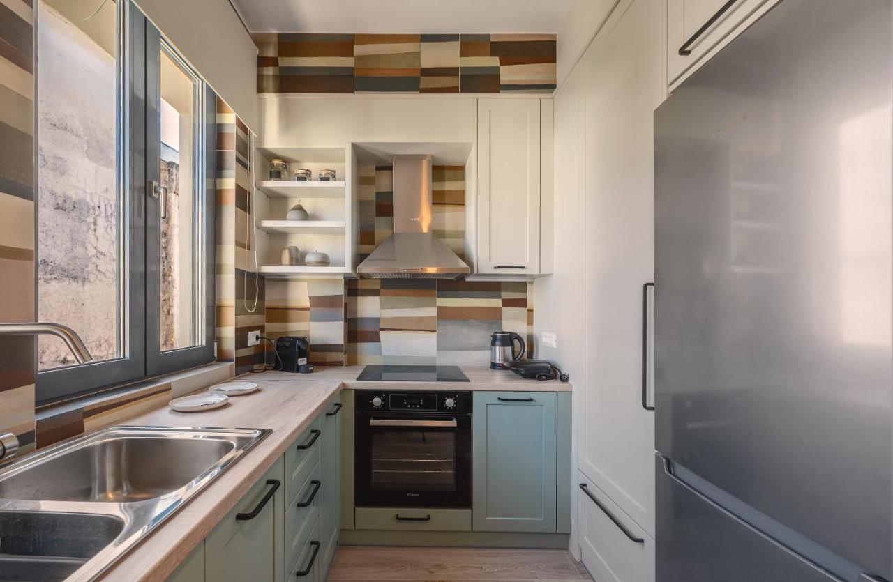 Enigma, A Lux And Boho City Apartment Downtown Preveza Esterno foto